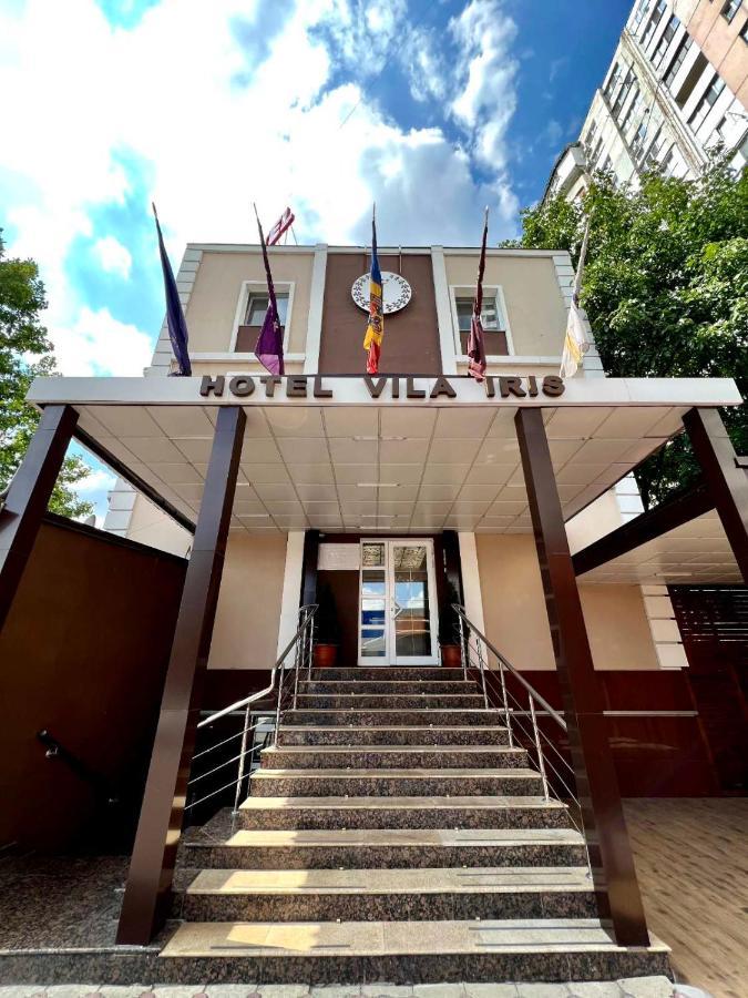 Vila Iris Hotel Chisinau Ngoại thất bức ảnh